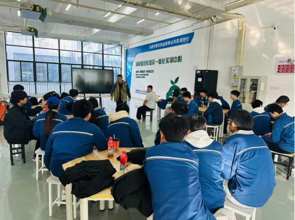 1765267838692037.png image.png